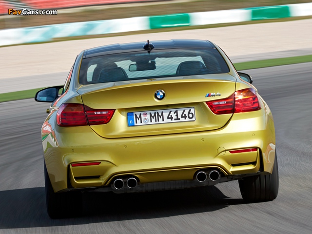 BMW M4 Coupé (F82) 2014 photos (640 x 480)