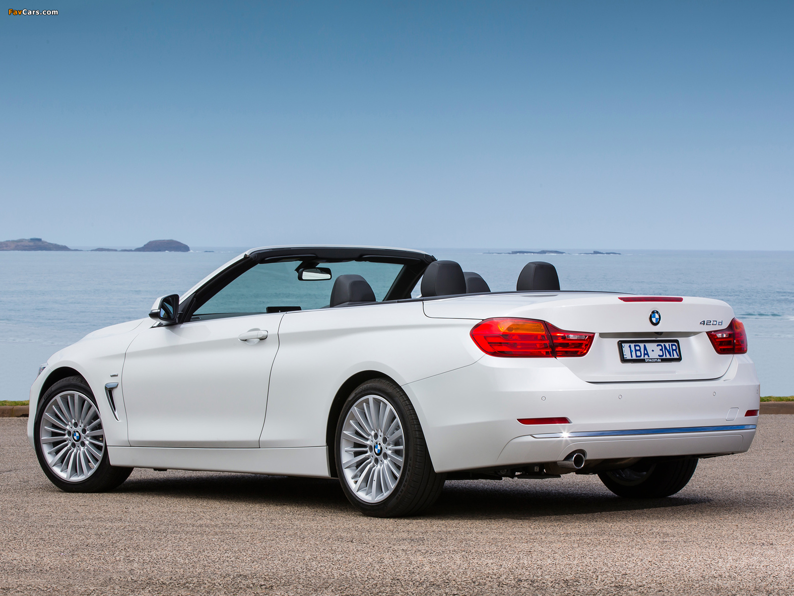 BMW 420d Cabrio Luxury Line AU-spec (F33) 2014 photos (1600 x 1200)