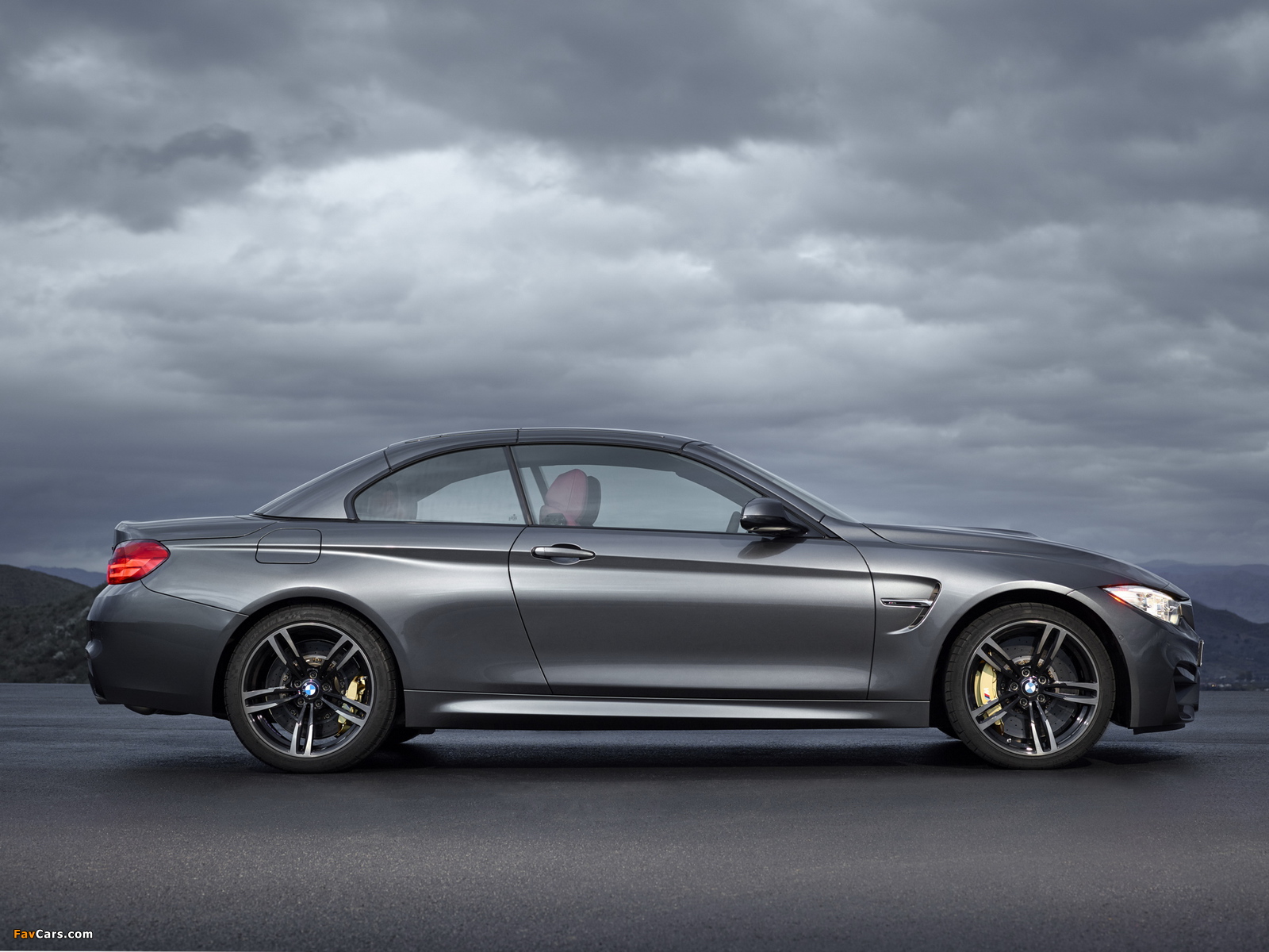 BMW M4 Cabrio (F83) 2014 pictures (1600 x 1200)