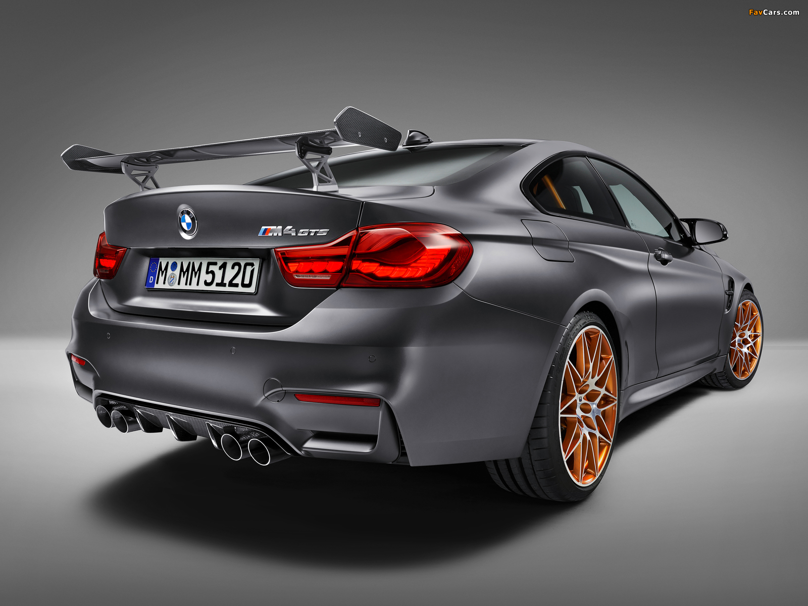 BMW M4 GTS (F82) 2015 images (1600 x 1200)