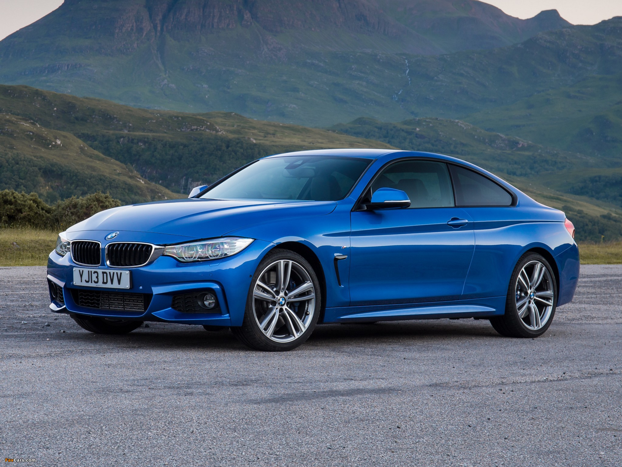Images of BMW 435i Coupé M Sport Package UK-spec (F32) 2013 (2048 x 1536)