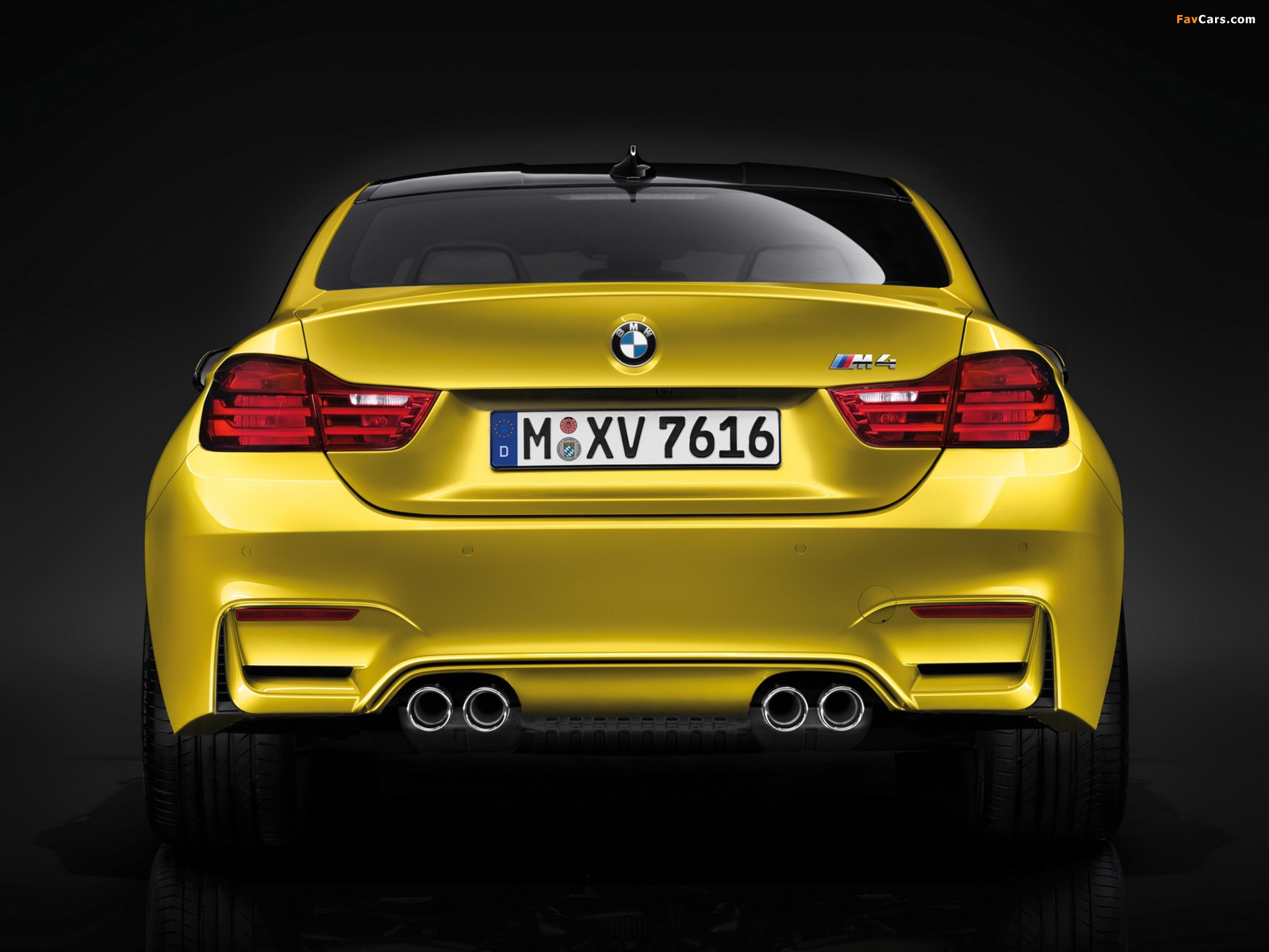 Images of BMW M4 Coupé (F82) 2014 (1600 x 1200)
