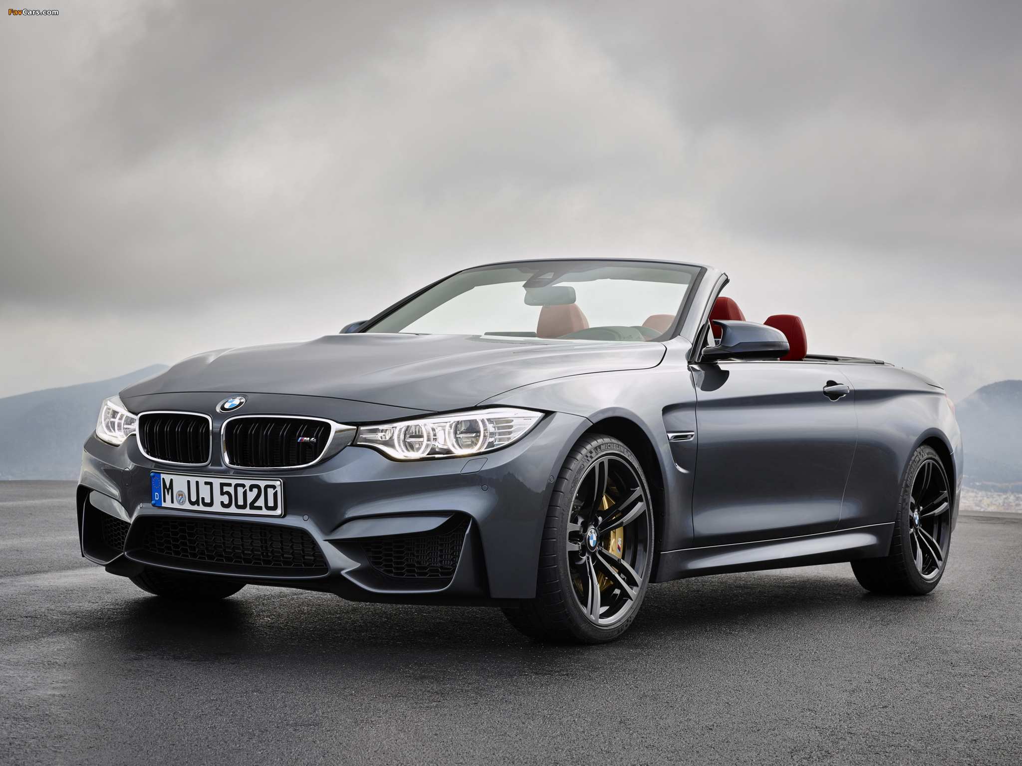 Images of BMW M4 Cabrio (F83) 2014 (2048 x 1536)