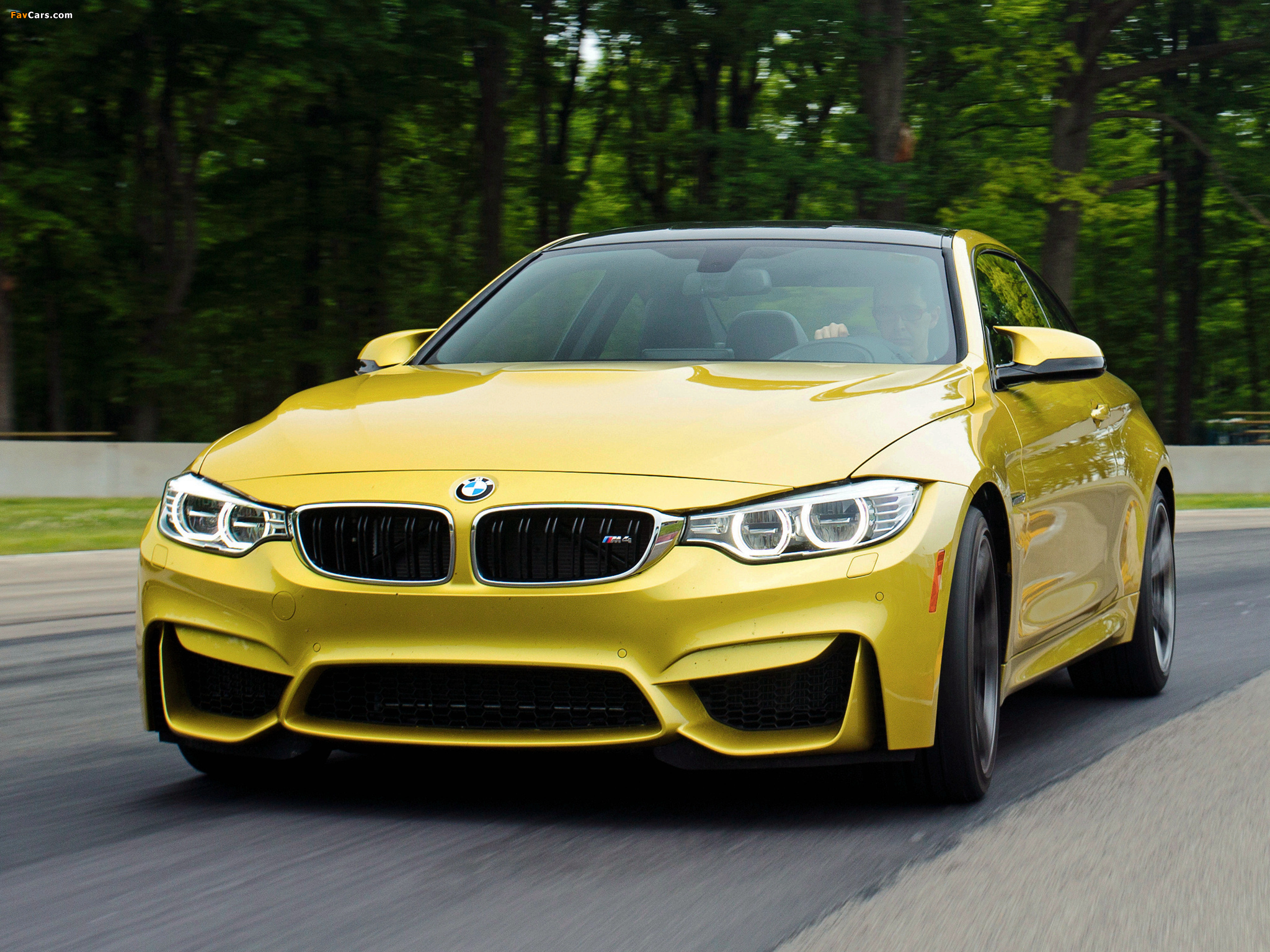 Photos of 2015 BMW M4 Coupé US-spec (F82) 2014 (2048 x 1536)