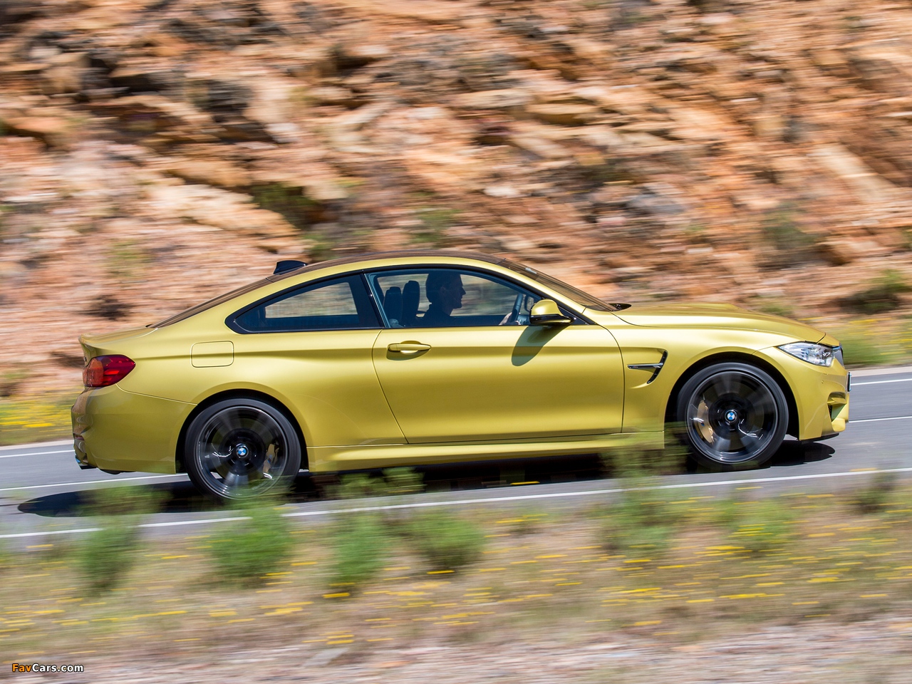 Photos of BMW M4 Coupé (F82) 2014 (1280 x 960)