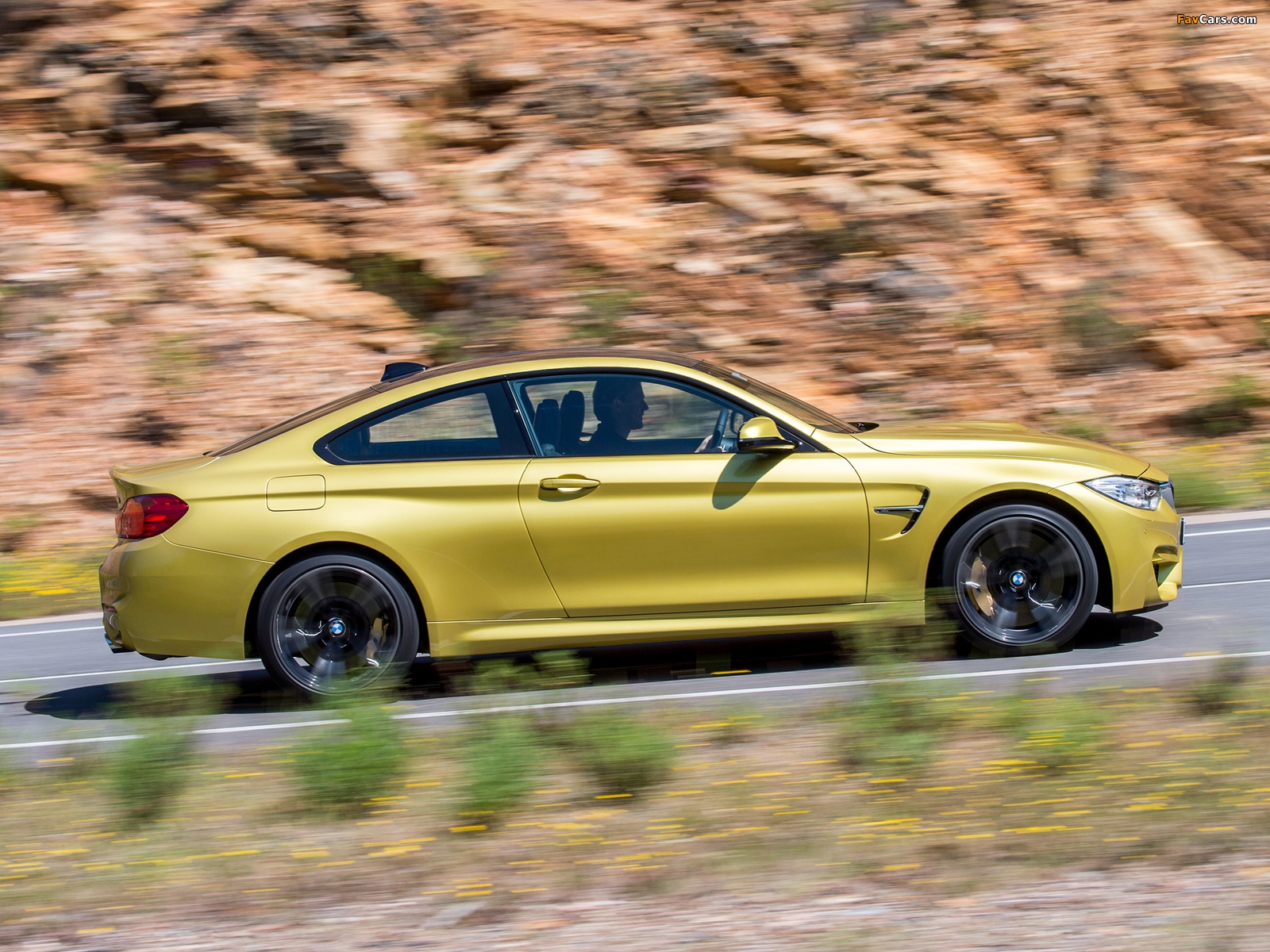 Photos of BMW M4 Coupé (F82) 2014 (1600 x 1200)