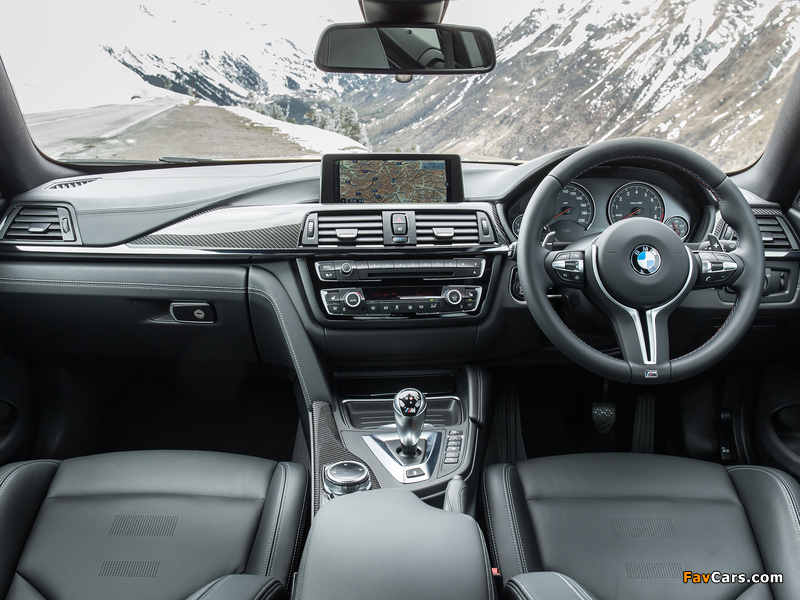Pictures of BMW M4 Coupé UK-spec (F82) 2014 (800 x 600)
