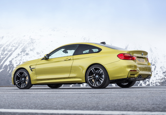 Pictures of BMW M4 Coupé UK-spec (F82) 2014