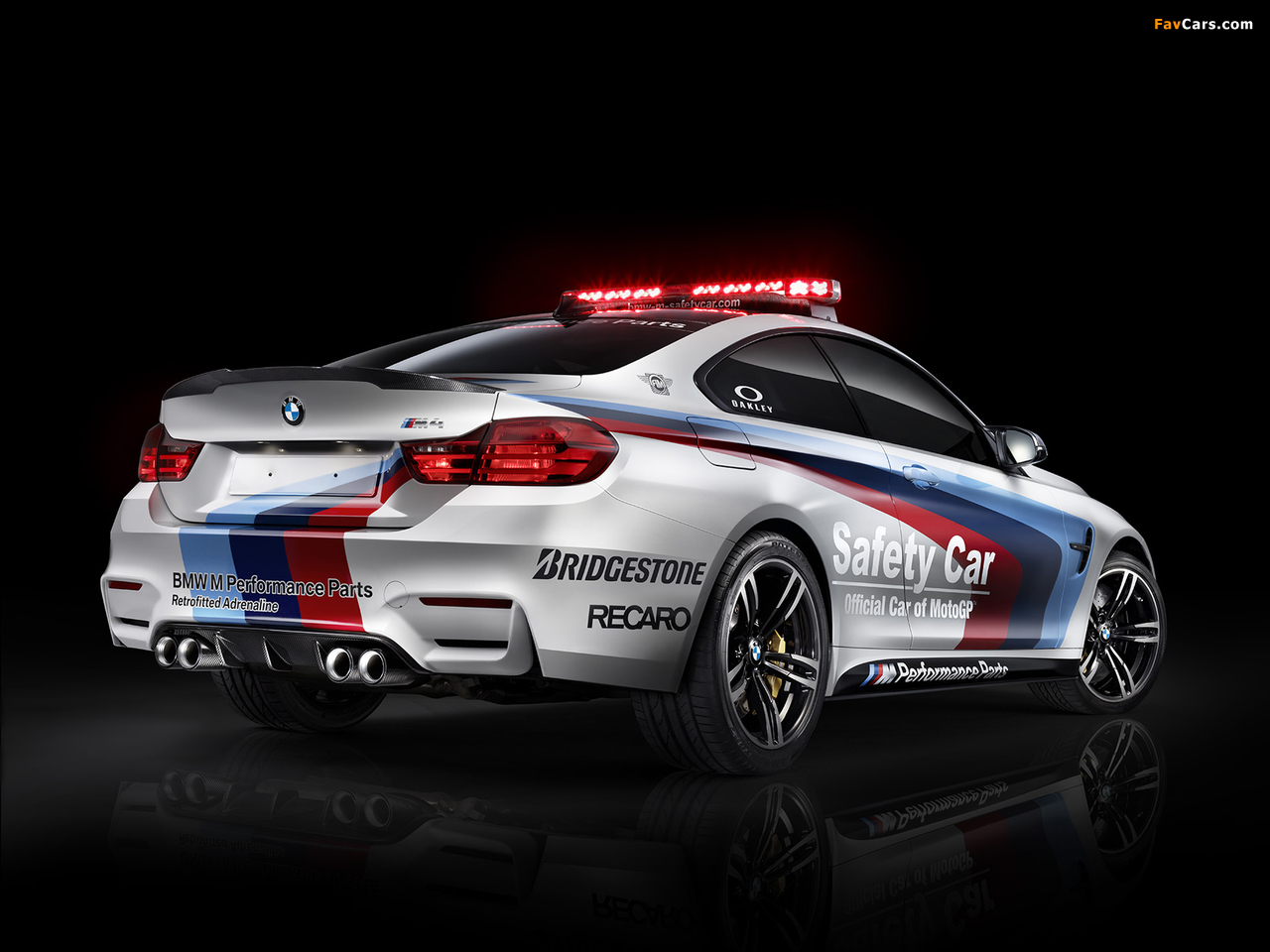 Pictures of BMW M4 Coupé MotoGP Safety Car (F82) 2014 (1280 x 960)