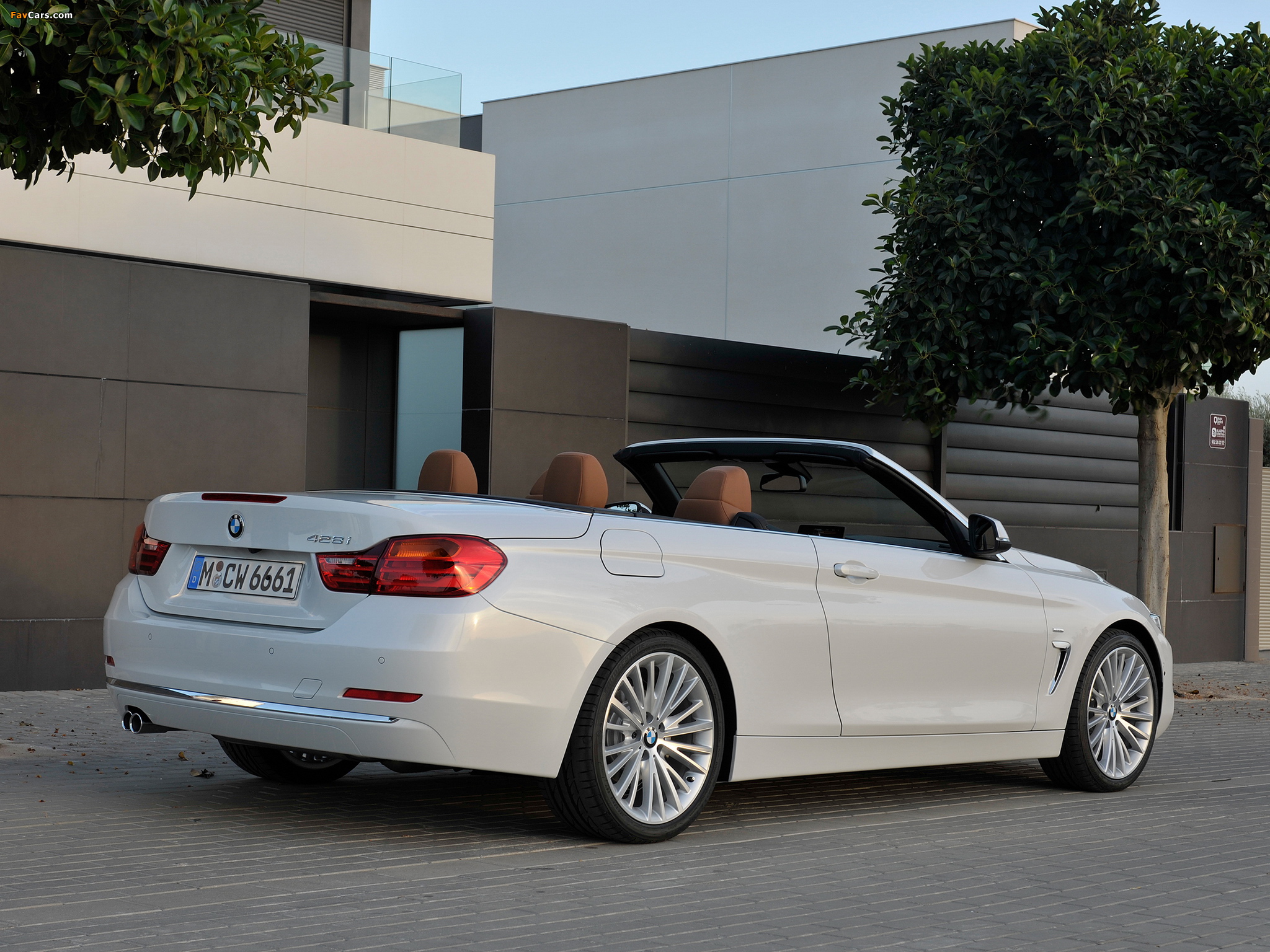 BMW 428i Cabrio Luxury Line (F33) 2013 wallpapers (2048 x 1536)