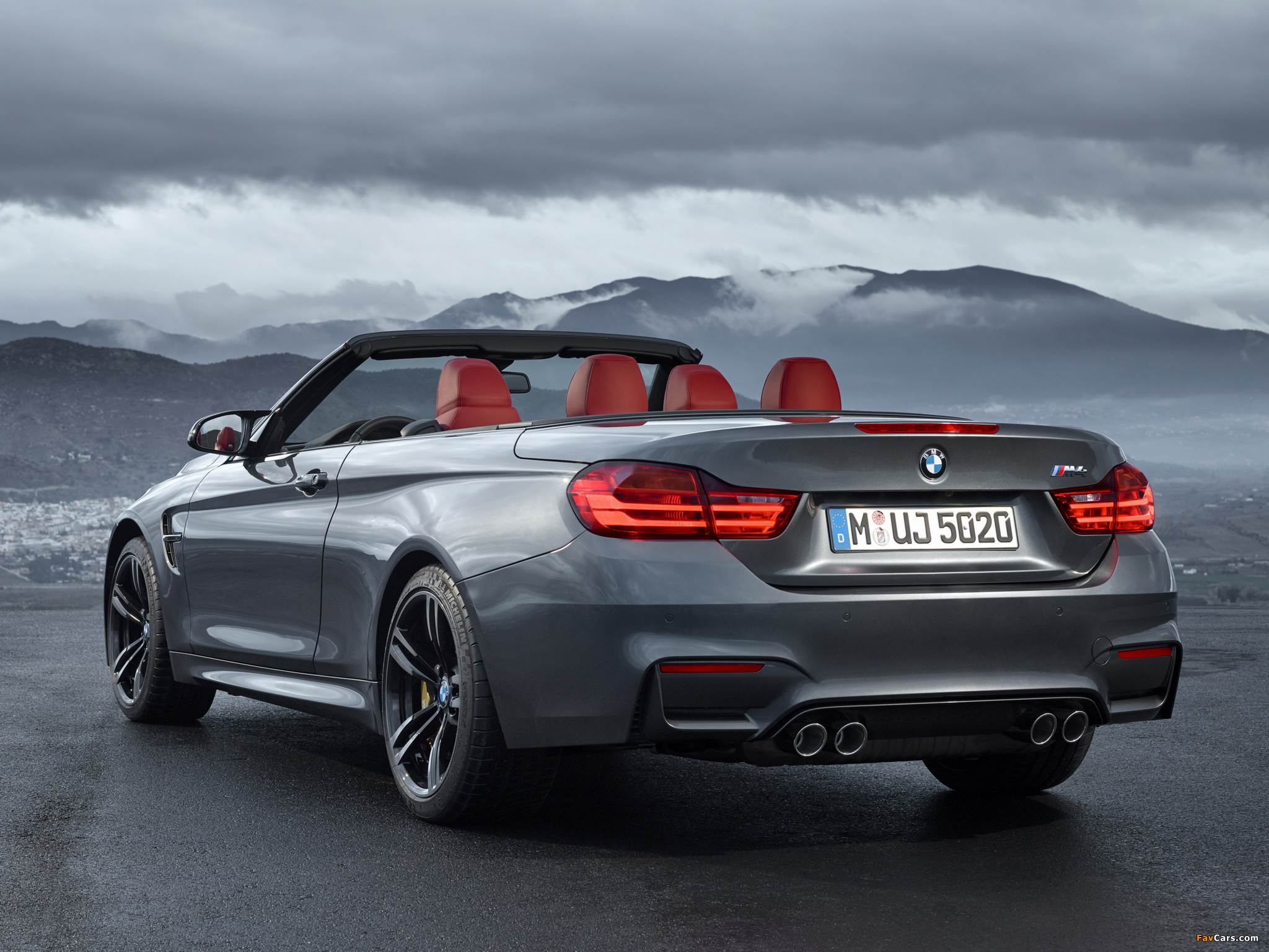 BMW M4 Cabrio (F83) 2014 wallpapers (2048 x 1536)