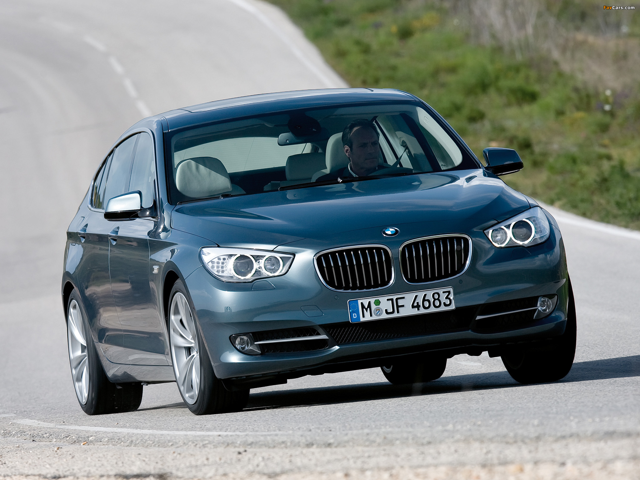 BMW 530d Gran Turismo (F07) 2009–13 images (2048 x 1536)