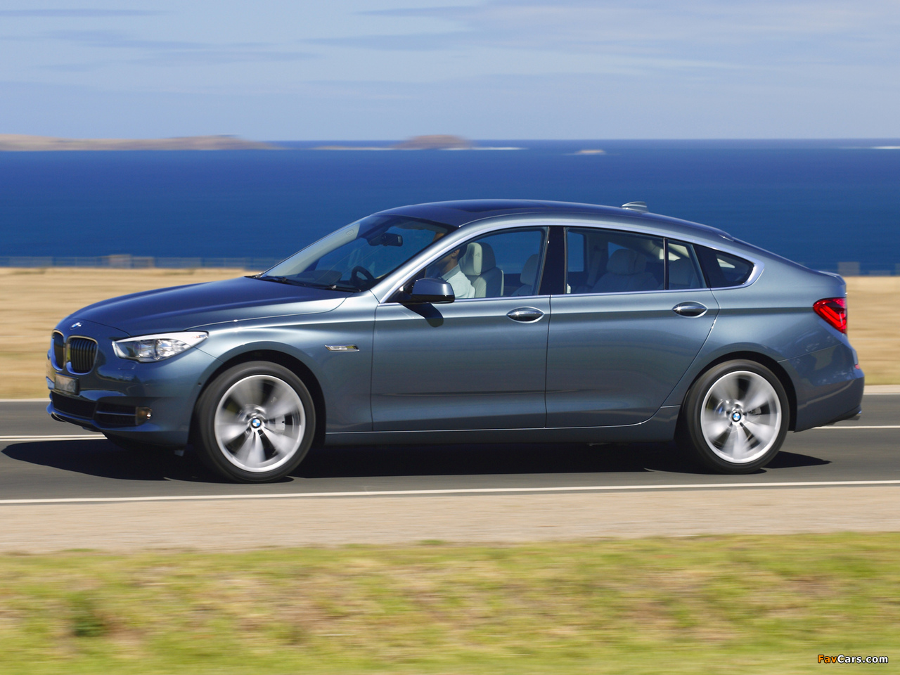 BMW 535i Gran Turismo AU-spec (F07) 2009–13 images (1280 x 960)