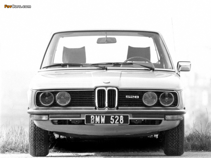 BMW 528 Sedan (E12) 1975–77 pictures (800 x 600)