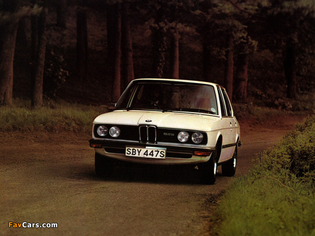 BMW 525 Sedan UK-spec (E12) 1976–81 photos (640 x 480)