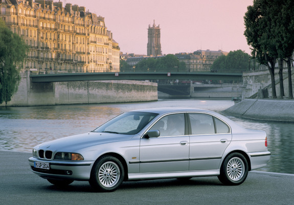 BMW 5 Series Sedan (E39) 1995–2003 photos