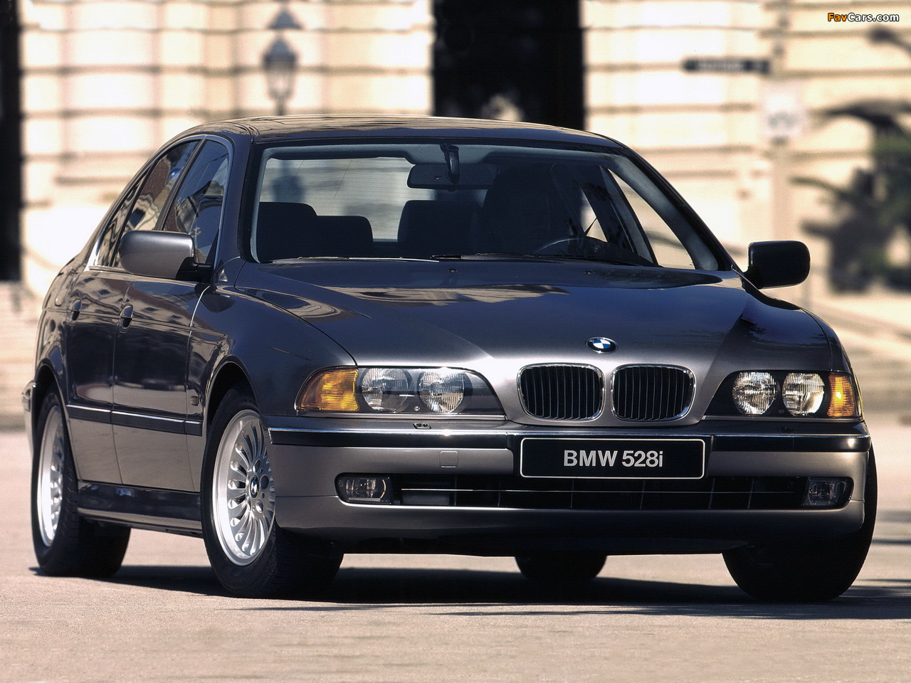 BMW 5 Series Sedan (E39) 1995–2003 wallpapers (1280 x 960)