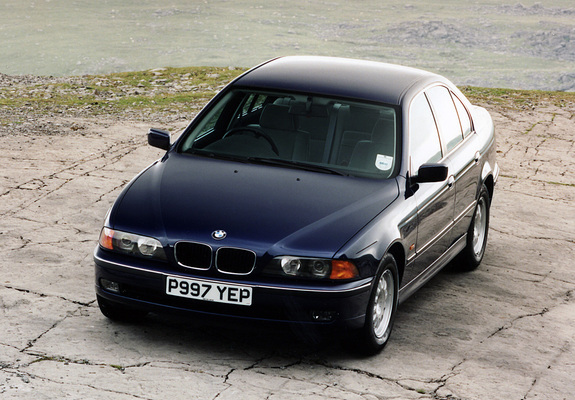 BMW 520i Sedan UK-spec (E39) 1996–2000 pictures
