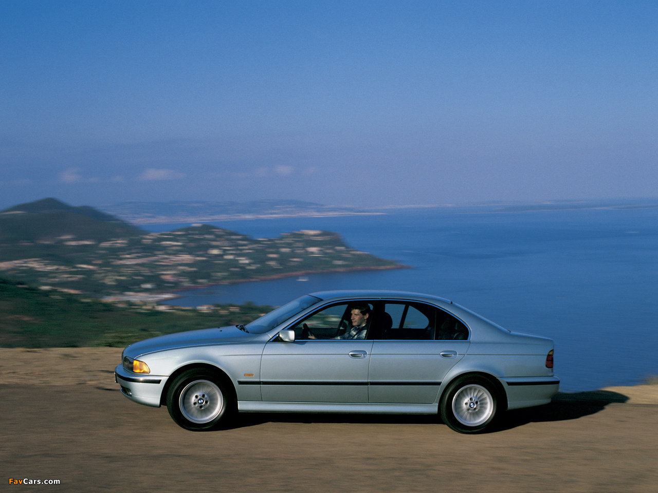 BMW 540i Sedan (E39) 1996–2000 pictures (1280 x 960)