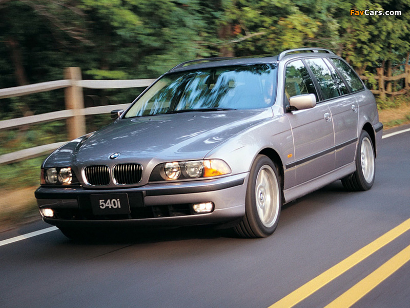 BMW 540i Touring (E39) 1997–2000 images (800 x 600)