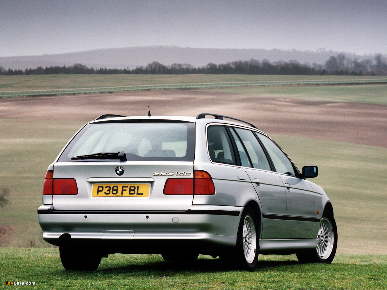 BMW 525tds Touring UK-spec (E39) 1997–2000 photos (1280 x 960)