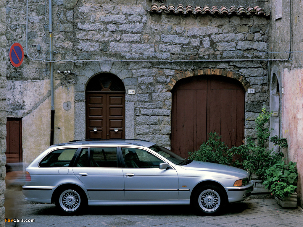 BMW 528i Touring (E39) 1997–2000 photos (1024 x 768)