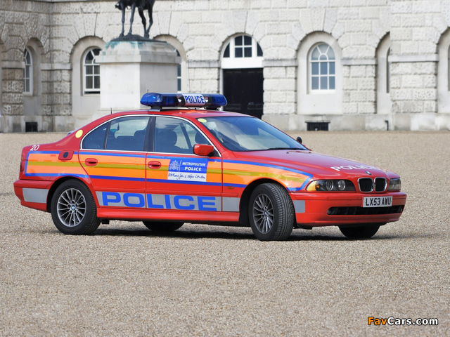 BMW 5 Series Sedan Police (E39) 2000–03 images (640 x 480)