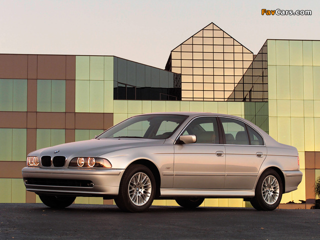 BMW 530i Sedan US-spec (E39) 2000–03 photos (640 x 480)