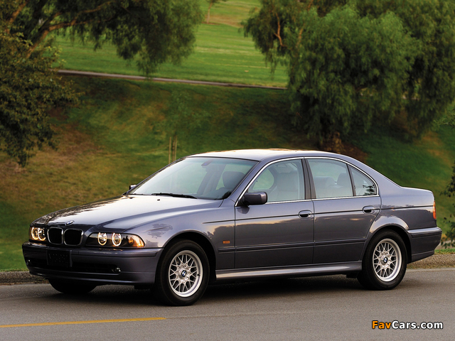 BMW 530i Sedan US-spec (E39) 2000–03 pictures (640 x 480)