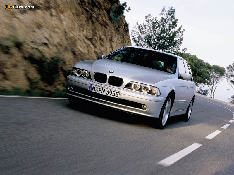 BMW 530i Touring (E39) 2000–04 wallpapers (800 x 600)