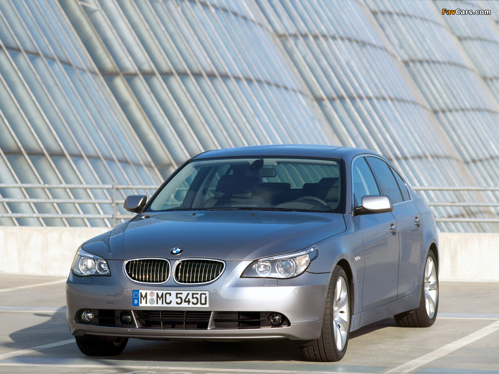 BMW 545i Sedan (E60) 2003–05 images (1024 x 768)