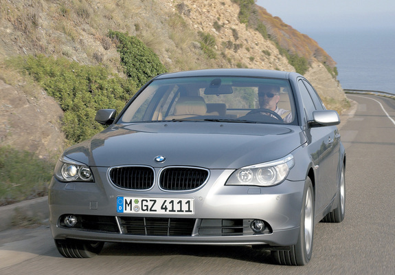 BMW 5 Series Sedan (E60) 2003–07 pictures