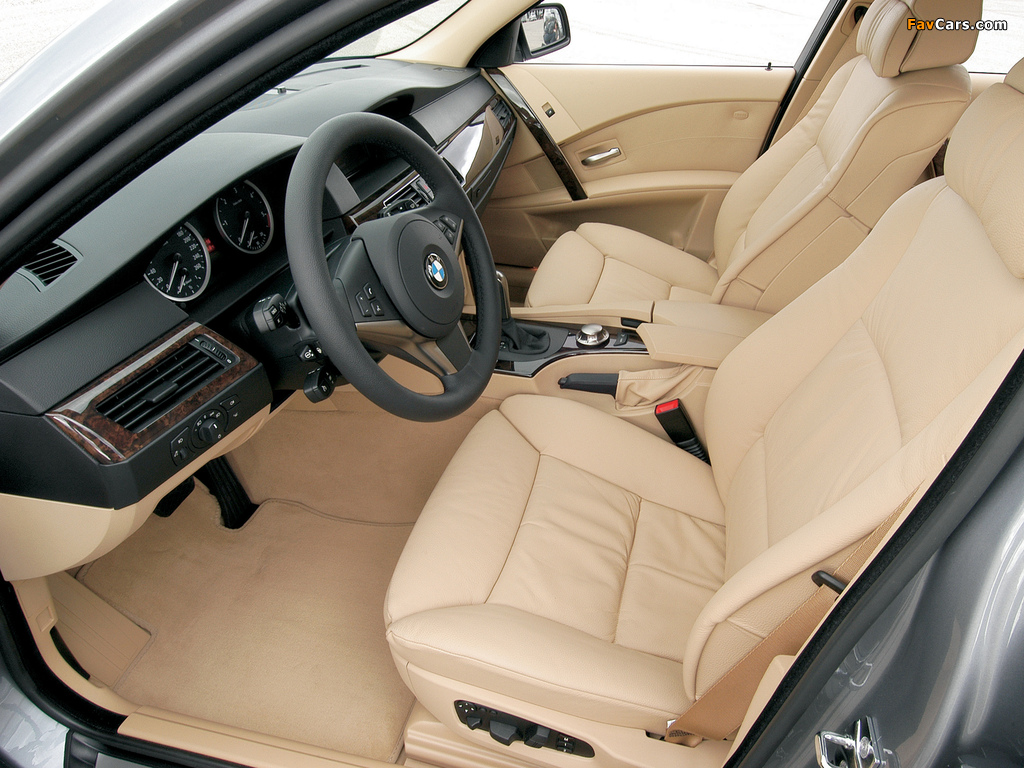 BMW 530d Touring (E61) 2004–07 images (1024 x 768)