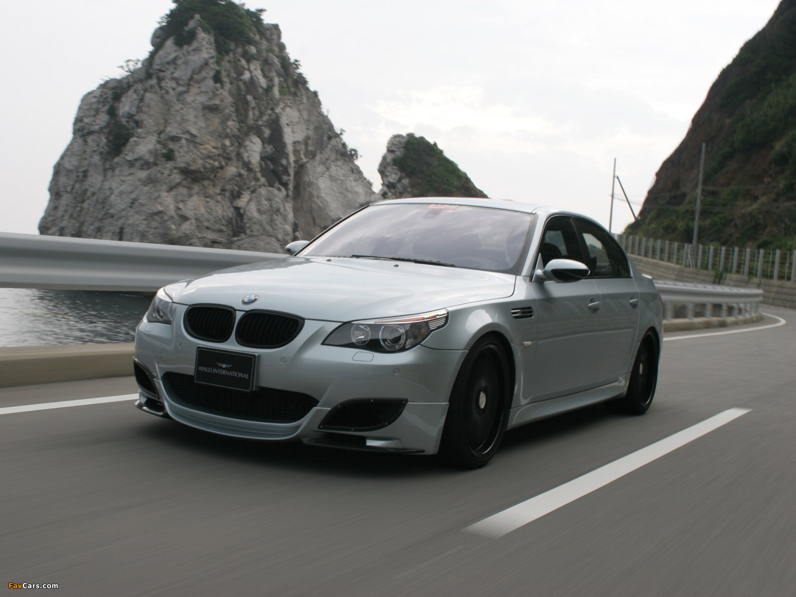 WALD BMW M5 (E60) 2004–10 pictures (1600 x 1200)