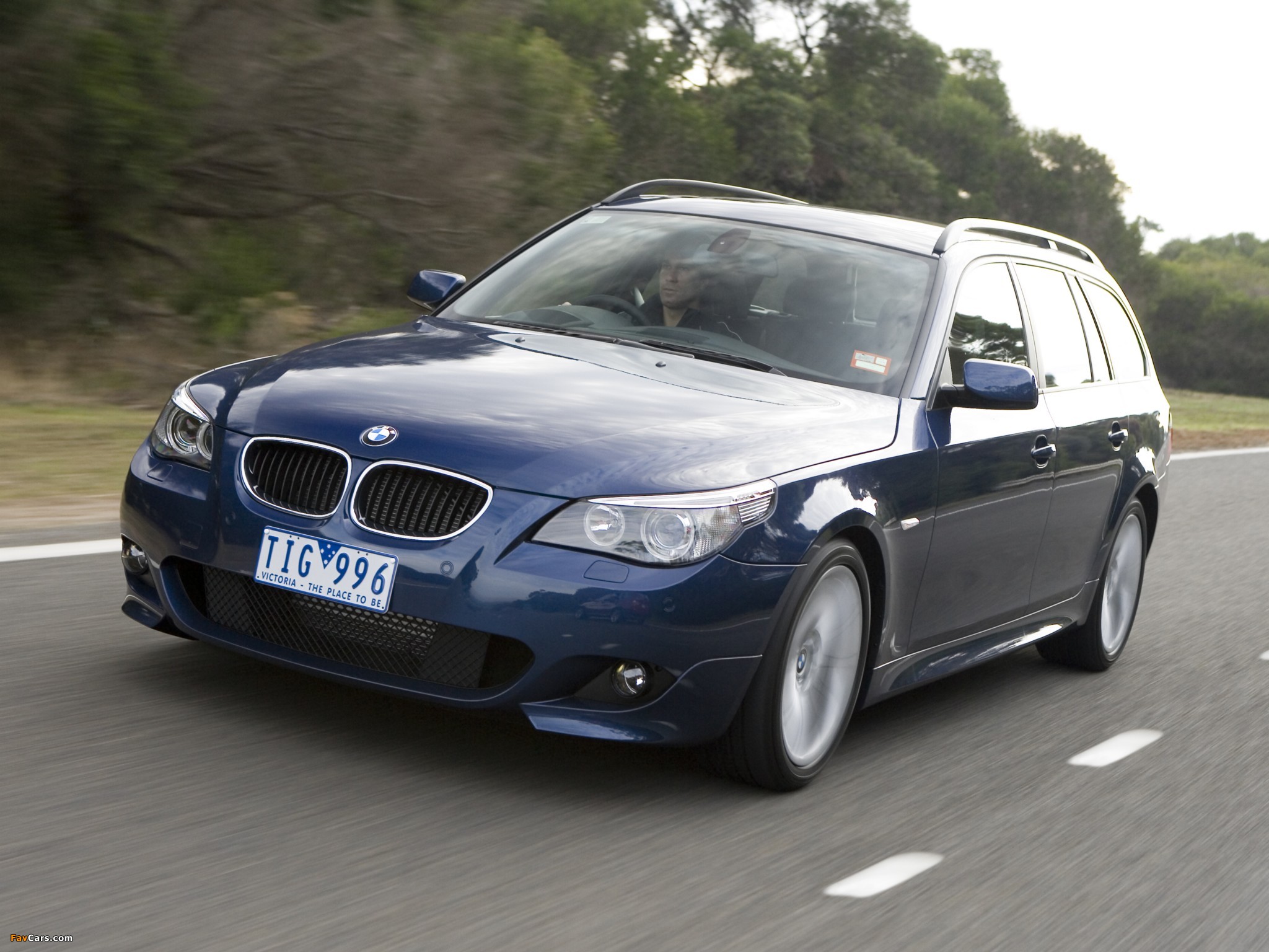 BMW 530i Touring M Sports Package AU-spec (E61) 2005 images (2048 x 1536)