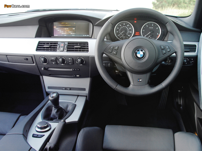 BMW 530d Touring M Sports Package UK-spec (E61) 2005 pictures (800 x 600)