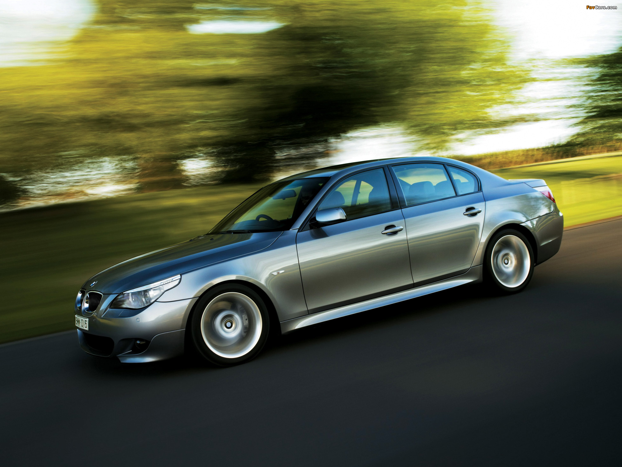 BMW 545i Sedan M Sports Package AU-spec (E60) 2005 wallpapers (2048 x 1536)