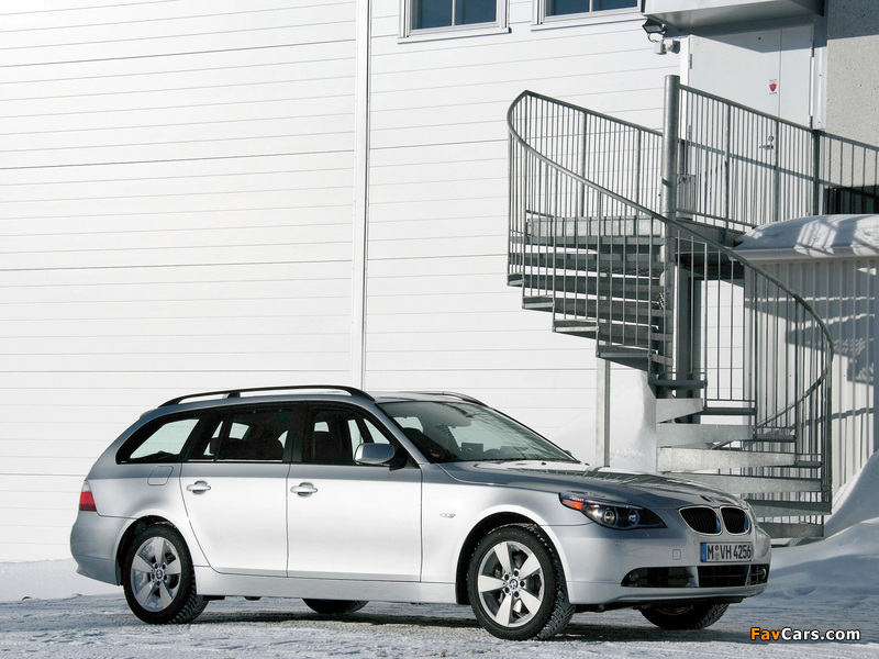 BMW 530xi Touring (E61) 2007–10 images (800 x 600)
