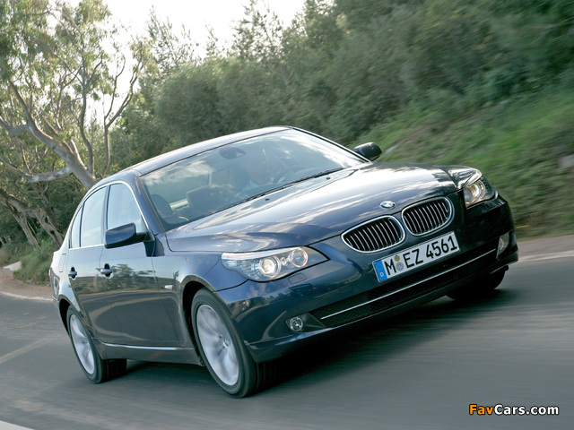 BMW 530i Sedan (E60) 2007–10 photos (640 x 480)
