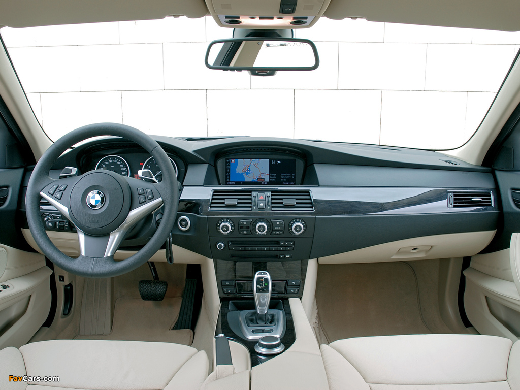BMW 530i Sedan (E60) 2007–10 pictures (1024 x 768)