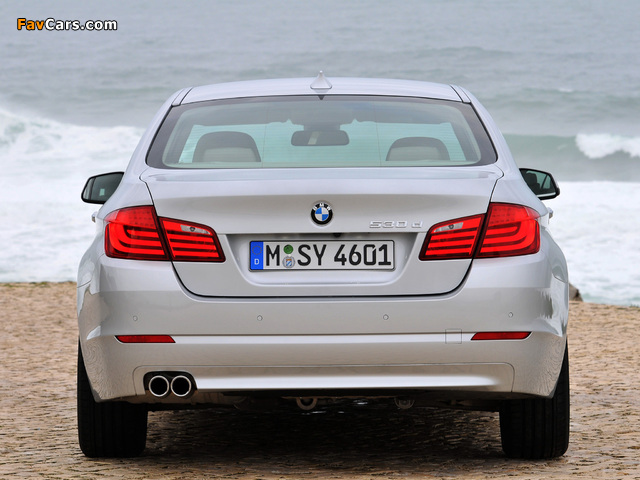 BMW 530d Sedan (F10) 2010–13 images (640 x 480)