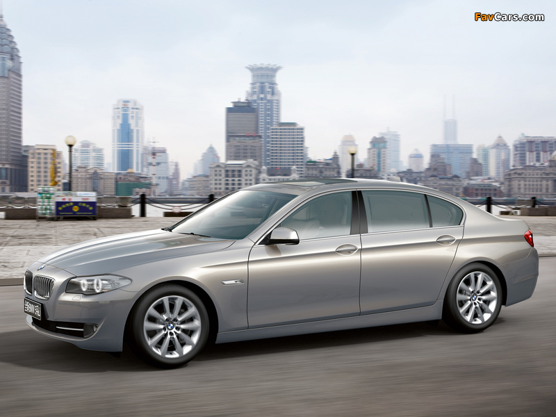 BMW 535Li (F10) 2010 images (800 x 600)