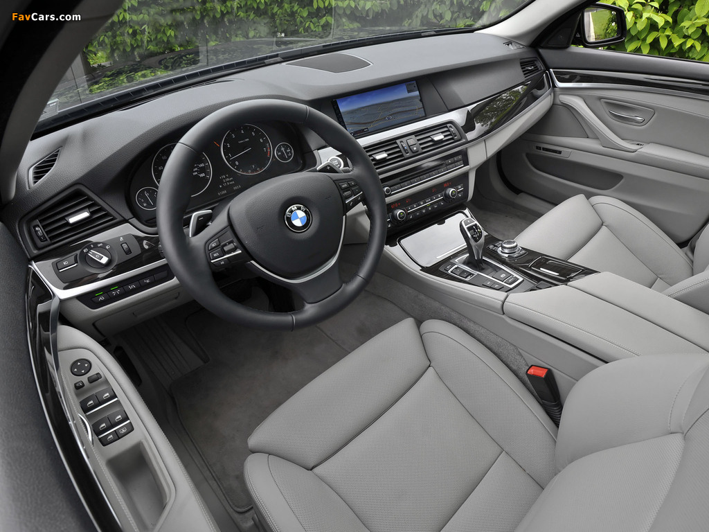 BMW 550i Sedan US-spec (F10) 2010–13 images (1024 x 768)