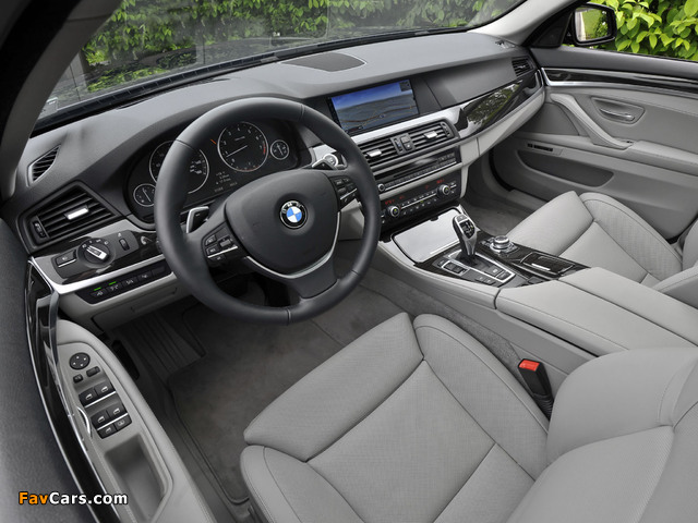 BMW 550i Sedan US-spec (F10) 2010–13 images (640 x 480)