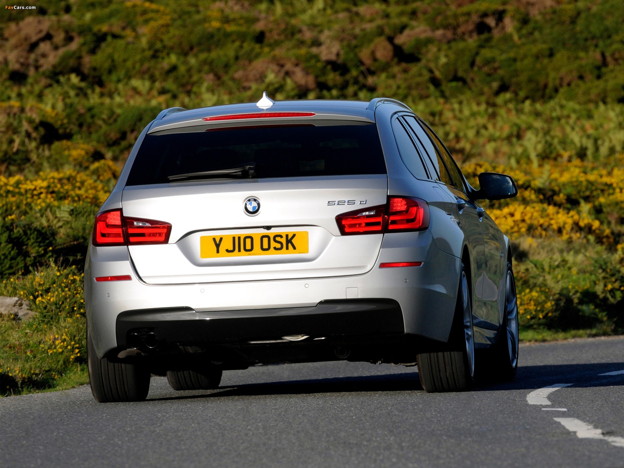 BMW 525d Touring M Sports Package UK-spec (F11) 2010 images (2048 x 1536)