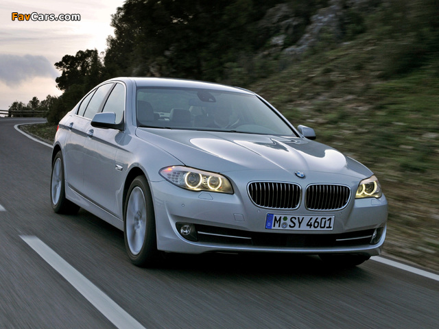 BMW 530d Sedan (F10) 2010–13 photos (640 x 480)