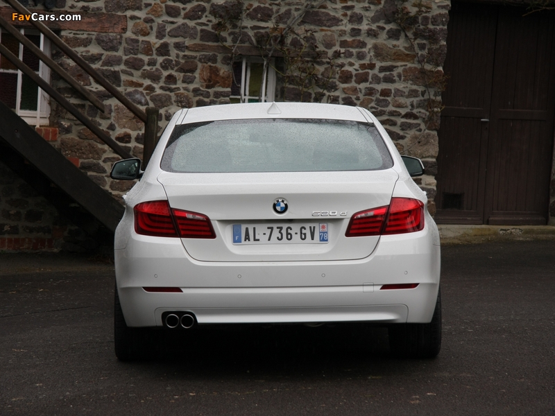 BMW 530d Sedan (F10) 2010–13 photos (800 x 600)