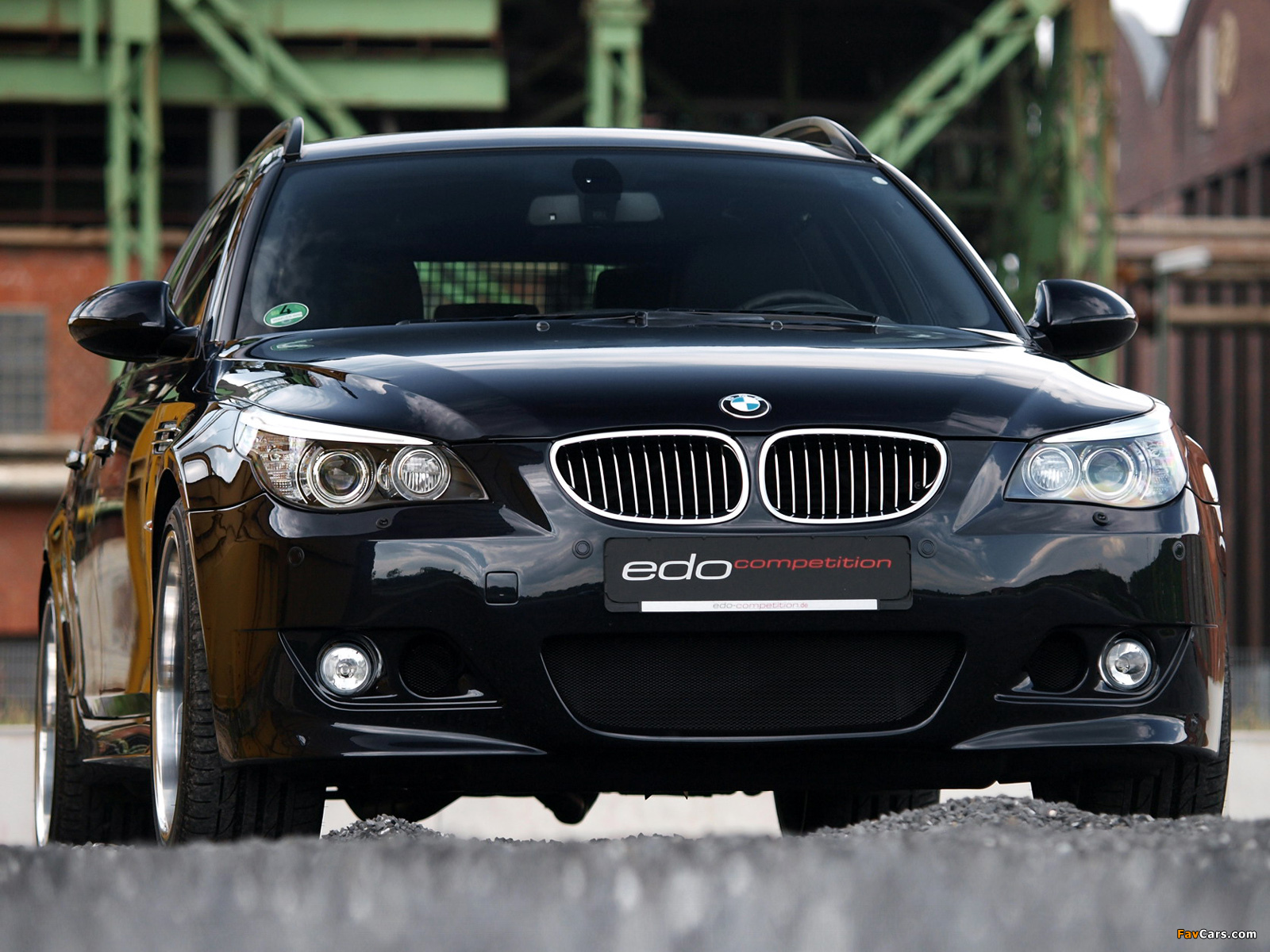 Edo Competition BMW M5 Touring Dark Edition (E61) 2011 photos (1600 x 1200)