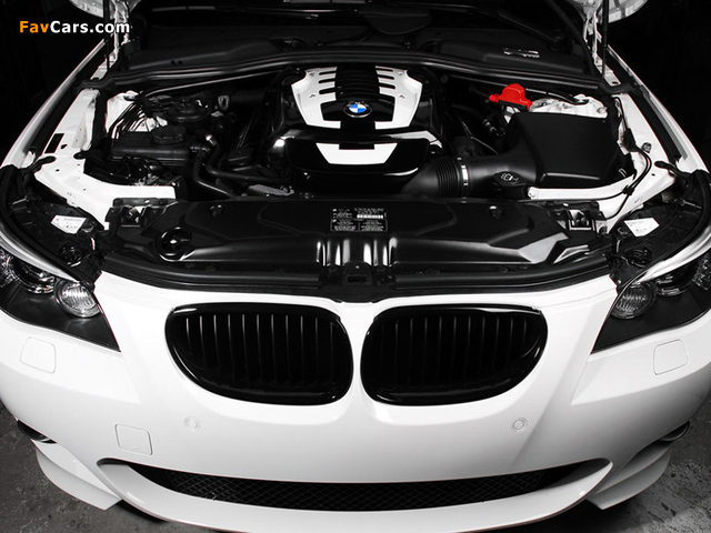 IND BMW 5 Series Sedan (E60) 2011 photos (640 x 480)