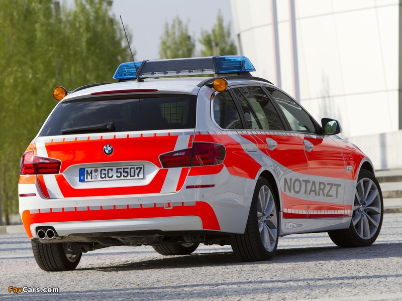 BMW 5 Series Touring Notarzt (F11) 2011–13 pictures (800 x 600)